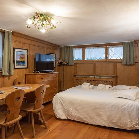 Faloria Studio Apartment Cortina d'Ampezzo Exterior photo